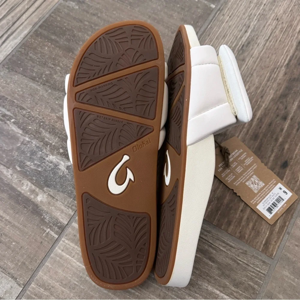 OluKai sunbeam slide
